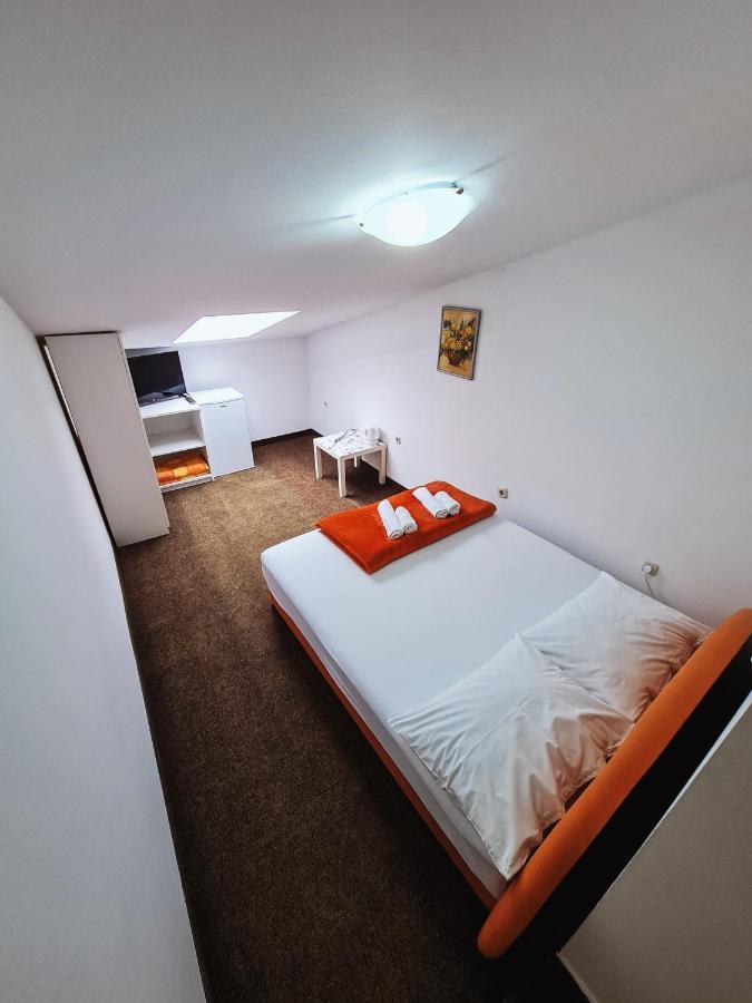 Guest House Davorka 네움 외부 사진