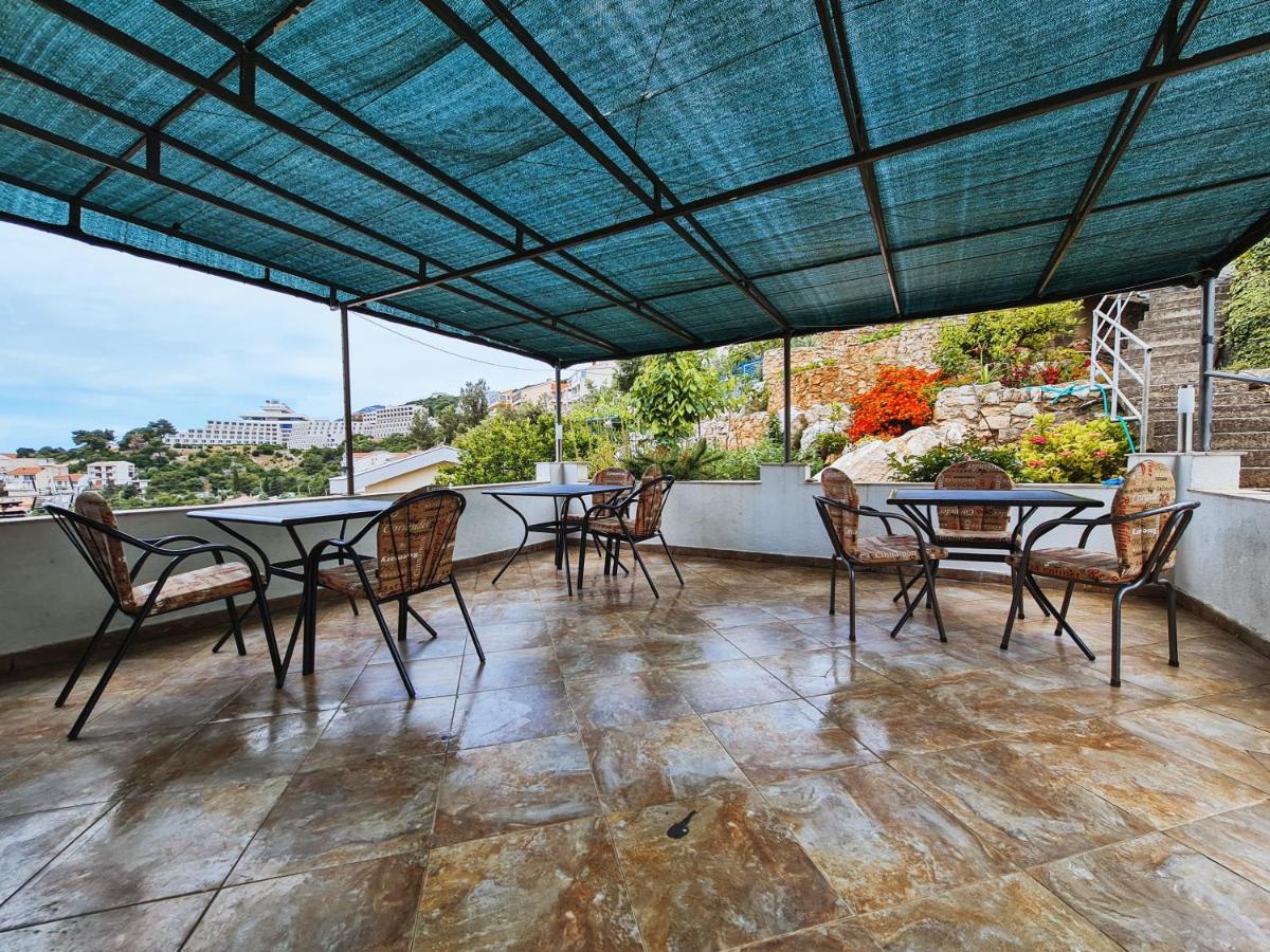 Guest House Davorka 네움 외부 사진