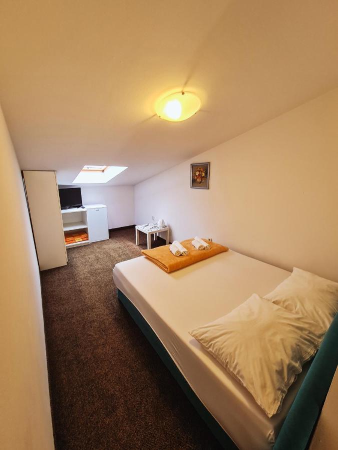 Guest House Davorka 네움 외부 사진