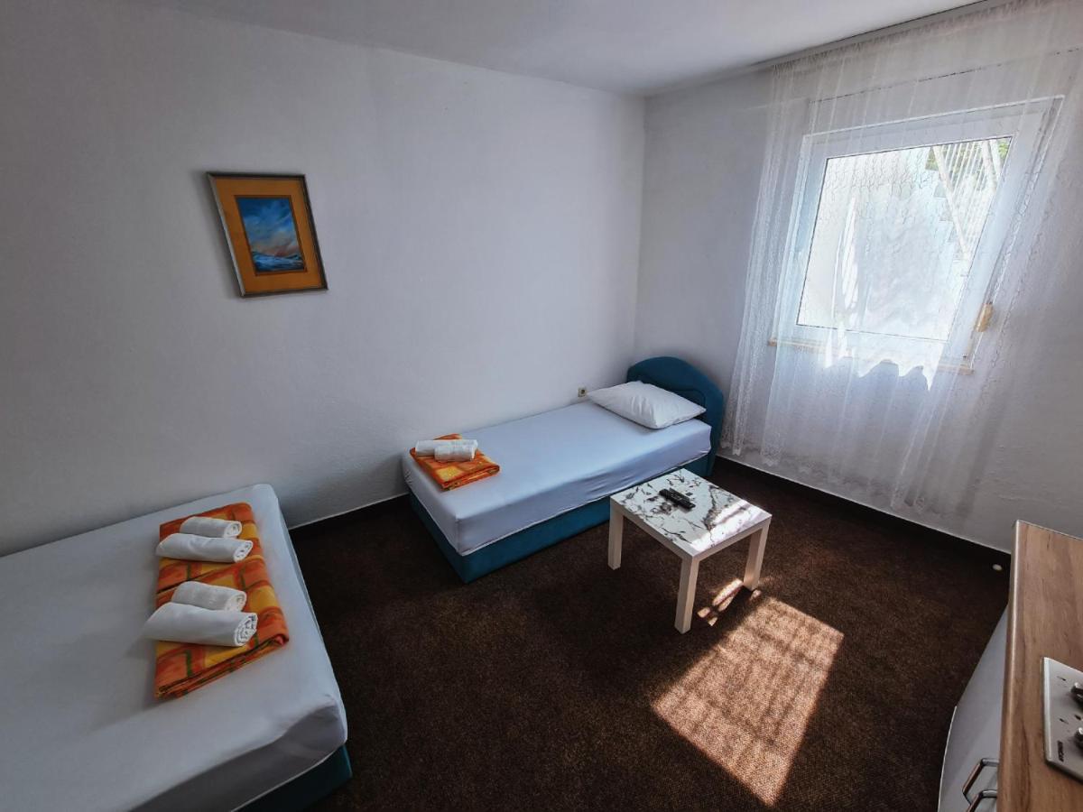 Guest House Davorka 네움 외부 사진